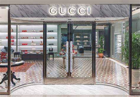 gucci store portland oregon